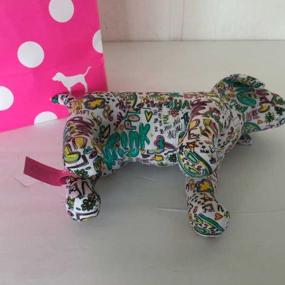 PINK VICTORIAS SECRET GRAFFITI PRINT MINI DOG PLUSH - Picture 6 of 12